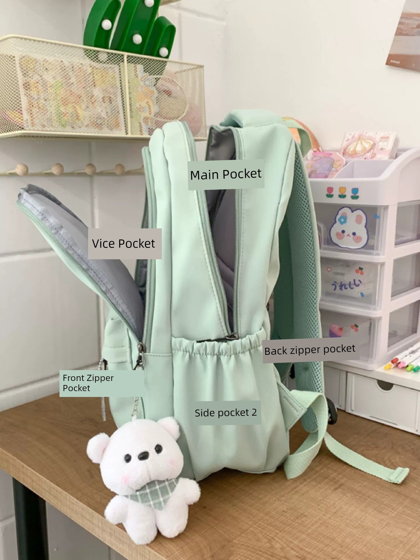 Standard Large-Capacity Backpack